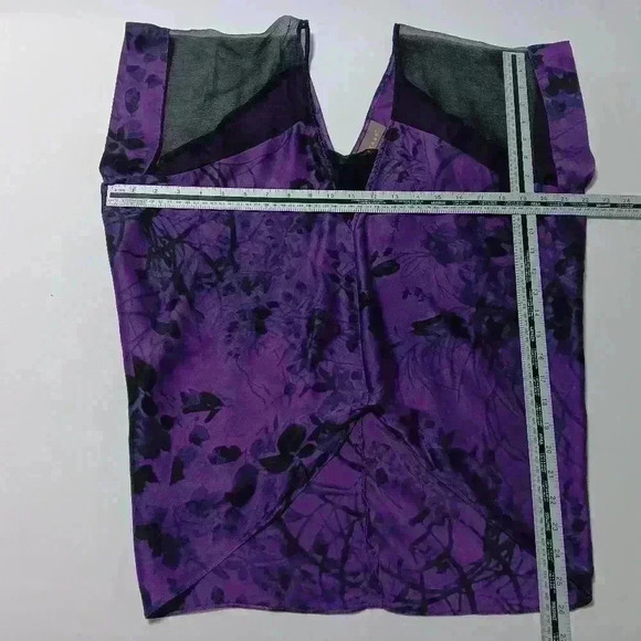 Kenar 💯 silk sleeveless blouse. Ladies size  S - Picture 2 of 5